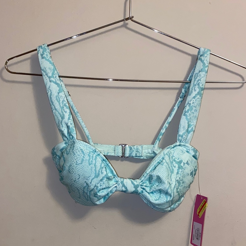 NWT Kohl's Reptile Skin Bathing Suit Top